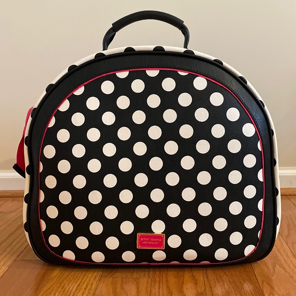Betsey Johnson Hat Box Weekender Bag
